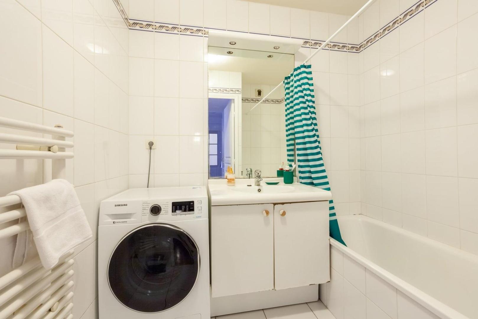 Apartamento Spacious 1Br | Near City Center & Baby-Friendly! Lyon Exterior foto